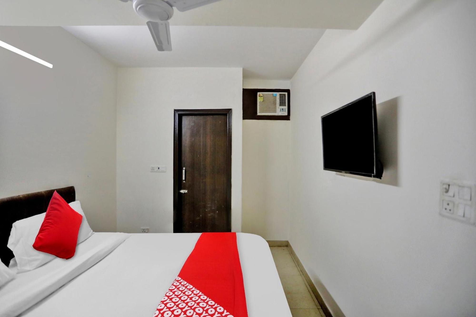 Hotel O Kalkaji Delhi New Delhi Exterior photo
