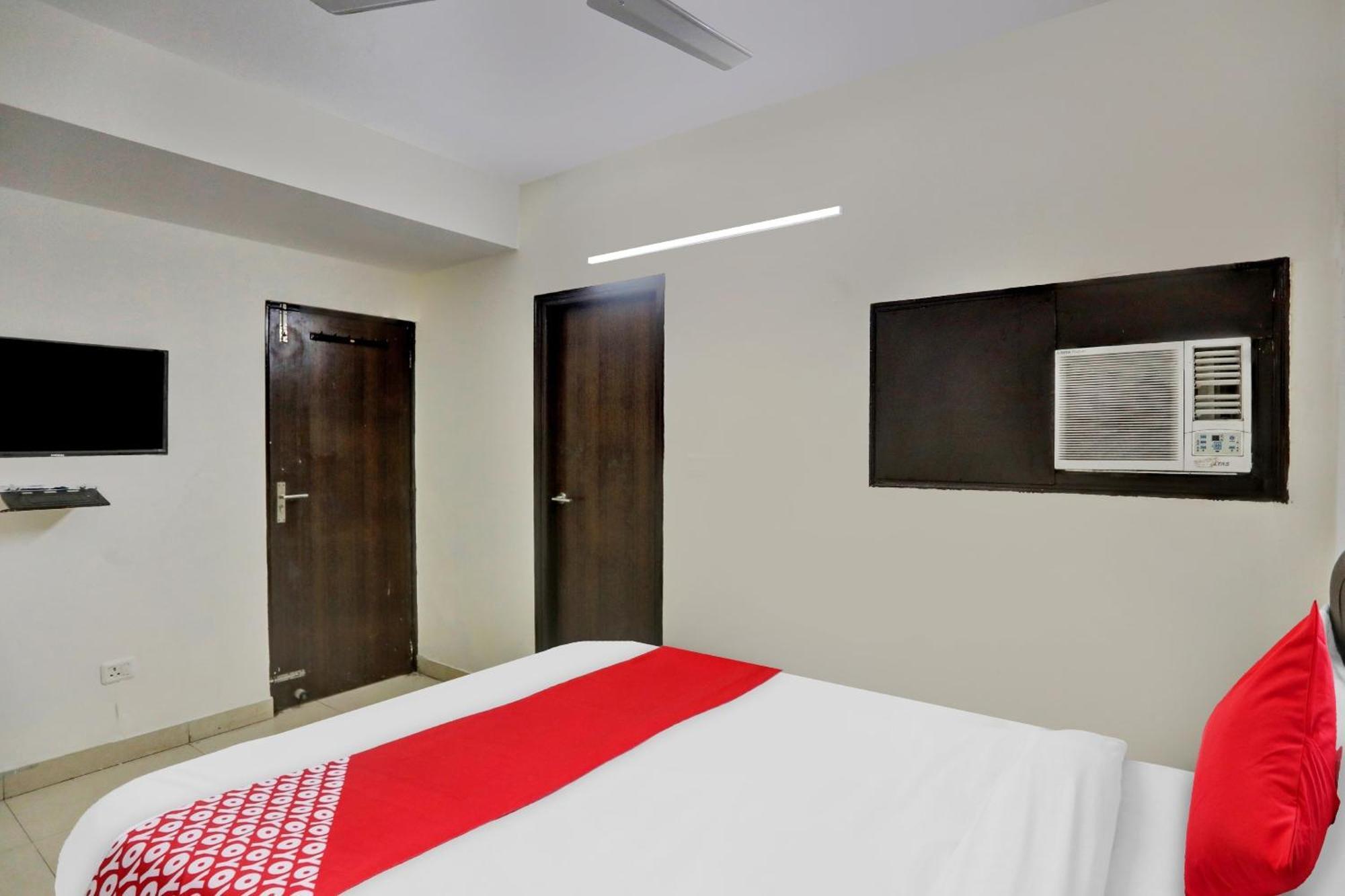 Hotel O Kalkaji Delhi New Delhi Exterior photo