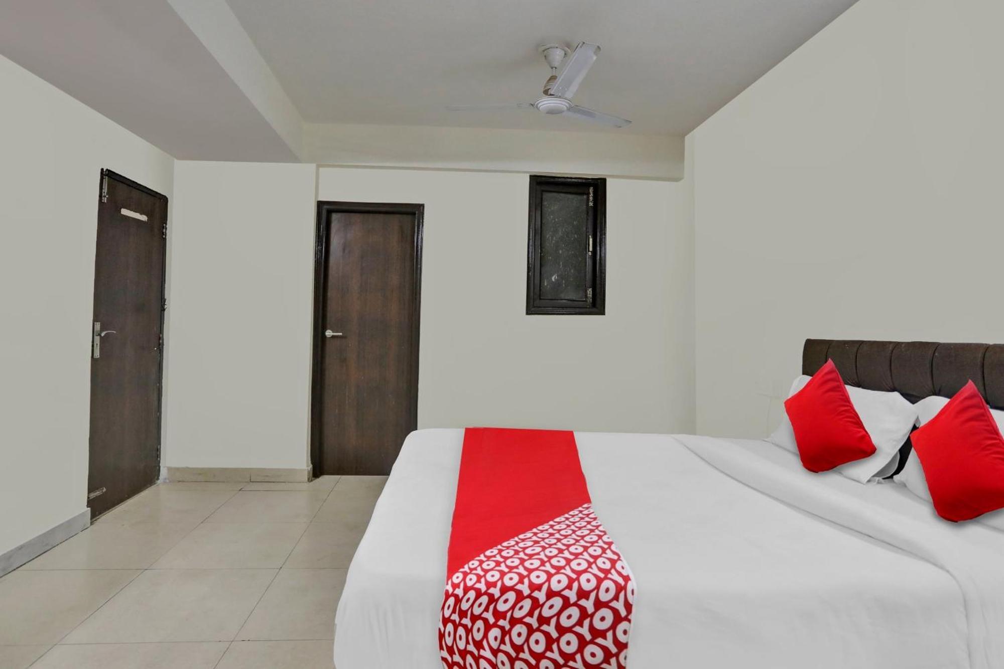 Hotel O Kalkaji Delhi New Delhi Exterior photo